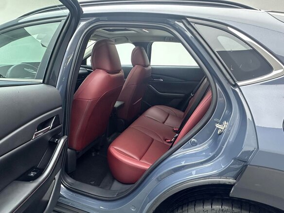 2025 Mazda CX-30 I, синий, 2090000 рублей - вид 17