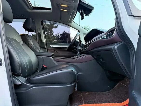 2023 GAC Trumpchi M6 Pro, белый, 1640000 рублей - вид 23