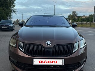 2017 Skoda Octavia III (A7) Рестайлинг, коричневый, 2200000 рублей, вид 3
