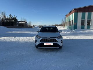 2020 Toyota RAV4 V (XA50), белый, 3450000 рублей, вид 1