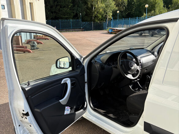 2020 LADA (ВАЗ) Largus, белый, 675000 рублей - вид 16