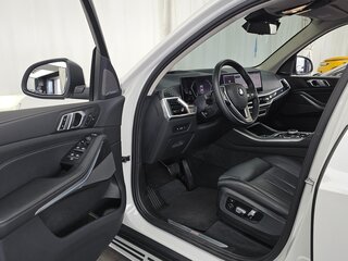 2024 BMW X5 40i IV (G05/G18) Рестайлинг, белый, 11111000 рублей, вид 5
