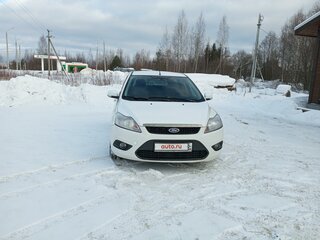 2011 Ford Focus II Рестайлинг, белый, 380000 рублей, вид 2