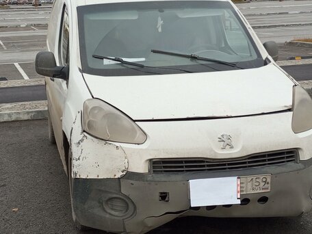 2012 Peugeot Partner, белый, 350000 рублей, вид 3