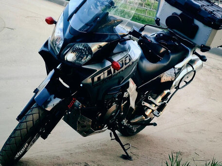 2004 Suzuki V-Strom 1000, серый, 470000 рублей, вид 2