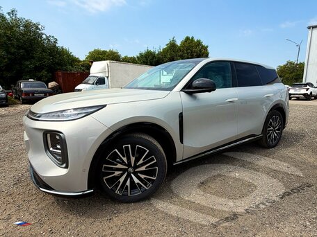 2026 Changan Qiyuan Q07 31.7 kWh, серебристый, 3495000 рублей, вид 3
