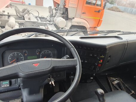 2020 КамАЗ 65117, синий, 11500000 рублей, вид 4