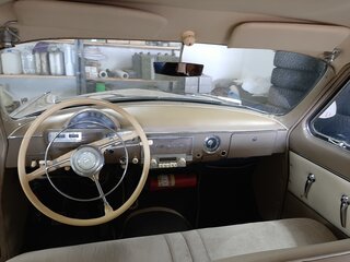 1970 ГАЗ 21 «Волга» 21Р, бежевый, 1000000 рублей, вид 5