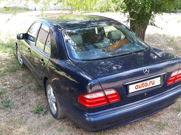 2000 Mercedes-Benz E-Класс 280 II (W210, S210) Рестайлинг, синий, 1150000 рублей - вид 3