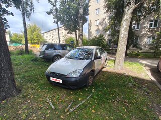 2004 Ford Focus I Рестайлинг, серебристый, 197000 рублей, вид 2