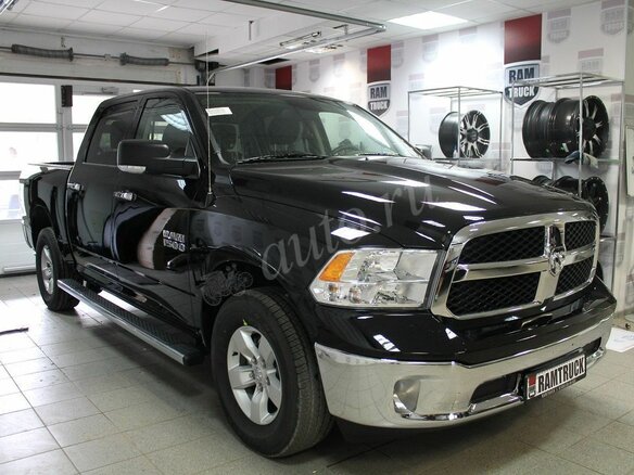 2016 Dodge RAM IV (DS/DJ), чёрный - вид 1