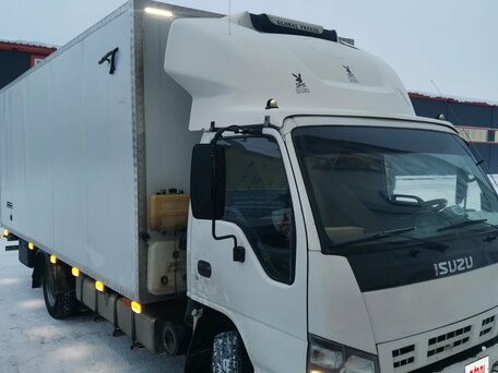 2010 Isuzu Elf (N-series), белый, 2000000 рублей, вид 2