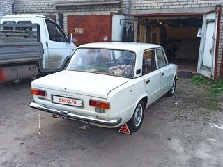 1976 Lada (ВАЗ) 21011, белый, 265000 рублей, вид 4