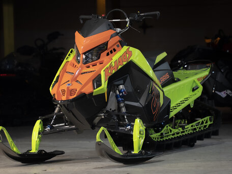 2023 Polaris 9R RMK Khaos Slash 155, жёлтый, 2400000 рублей, вид 1