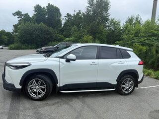 2025 Toyota Corolla Cross I, белый, 3000000 рублей, вид 3
