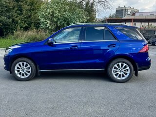 2018 Mercedes-Benz GLE 250 d I (W166), синий, 4400000 рублей, вид 3