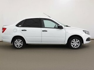 2020 Lada (ВАЗ) Granta I Рестайлинг, белый, 698000 рублей, вид 3