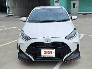 2020 Toyota Yaris IV, белый, 1410000 рублей, вид 1