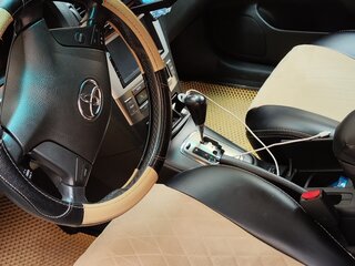 2006 Toyota Avensis II Рестайлинг, серебристый, 700000 рублей, вид 3