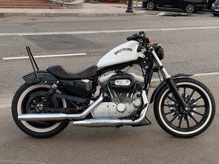 2007 Harley-Davidson Sportster 883, белый, 780000 рублей, вид 1