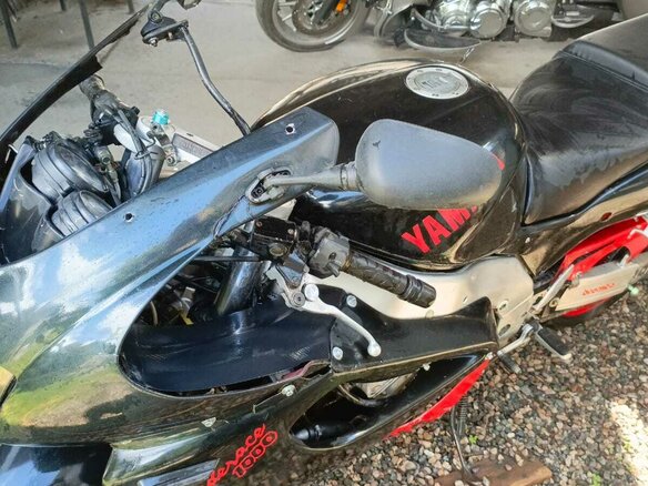 1999 Yamaha YZF1000R Thunderace, красный, 370000 рублей - вид 8
