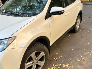 2014 Toyota RAV4 IV (XA40), белый, 1750000 рублей, вид 2
