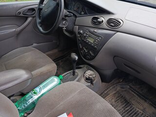 2001 Ford Focus I (North America), белый, 220000 рублей, вид 4
