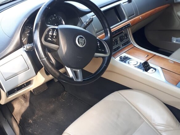 2013 Jaguar XF I Рестайлинг, коричневый, 1720000 рублей - вид 7