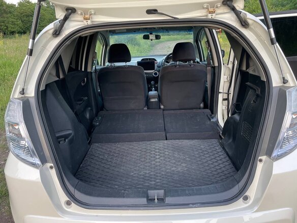 2010 Honda Fit Hybrid II, белый - вид 9