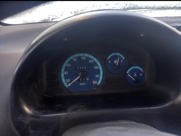 2005 Daewoo Matiz I Рестайлинг, бежевый, 160000 рублей - вид 3