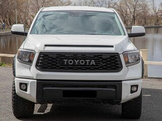 2018 Toyota Tundra Long Bed II Рестайлинг, белый, 6100000 рублей, вид 2