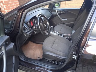 2014 Opel Astra J Рестайлинг, коричневый, 850000 рублей, вид 4