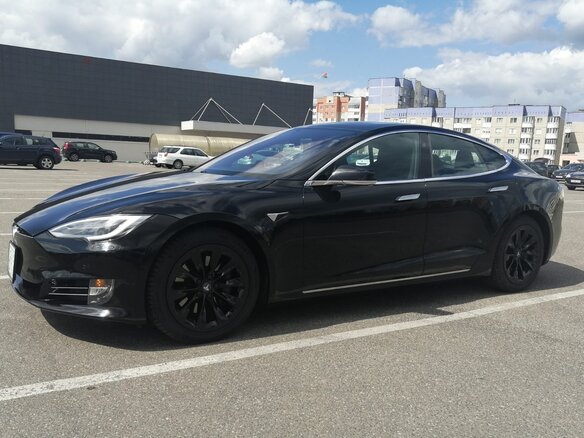 2018 Tesla Model S 100D I Рестайлинг, чёрный, 4270865 рублей - вид 5