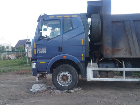 2013 FAW J6 CA3250, синий, 2600000 рублей, вид 2