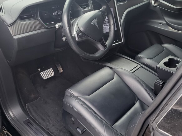 2018 Tesla Model X 75D I, чёрный, 4250000 рублей - вид 8