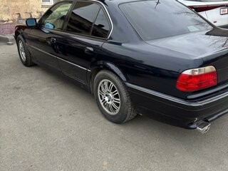 1997 BMW 7 серии 728i III (E38), синий, 1500000 рублей, вид 4