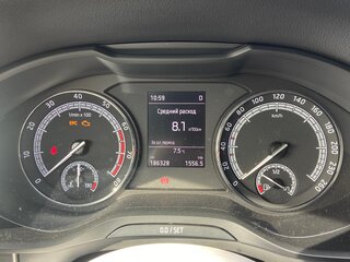 2020 Skoda Kodiaq I, чёрный, 1800000 рублей, вид 5