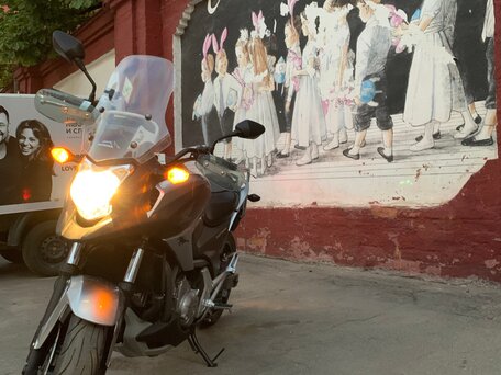 2013 Honda NC 700X, серебристый, 520000 рублей, вид 5