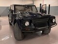 1990 Lamborghini LM002, чёрный