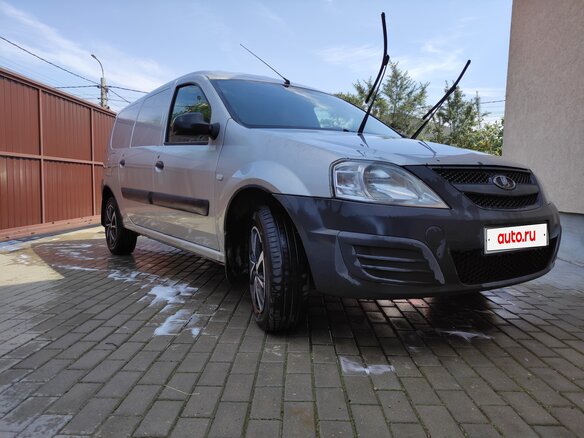 2016 LADA (ВАЗ) Largus, серебристый, 530000 рублей - вид 1