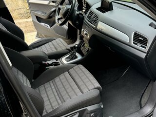 2015 Audi Q3 I (8U) Рестайлинг, чёрный, 2050000 рублей, вид 5