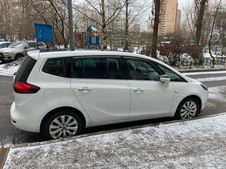 2013 Opel Zafira C, белый, 1400000 рублей, вид 4