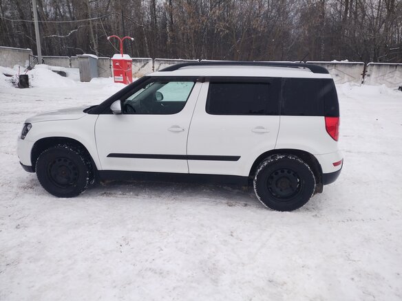 2017 Skoda Yeti I Рестайлинг, белый, 1300000 рублей - вид 7