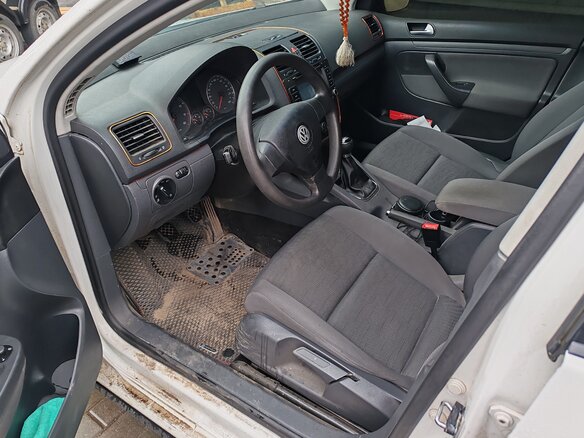 2008 Volkswagen Golf V, белый, 675000 рублей - вид 6