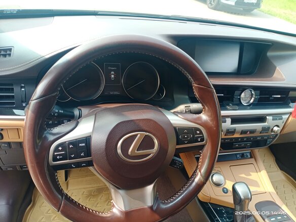 2017 Lexus ES 250 VI Рестайлинг, чёрный - вид 13