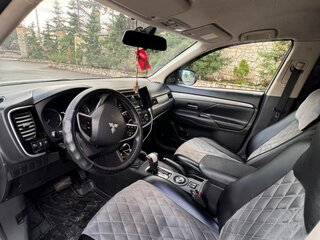 2013 Mitsubishi Outlander III, белый, 1750000 рублей, вид 4
