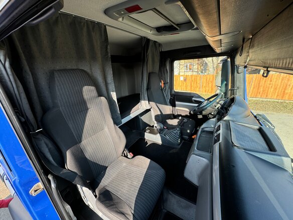 2011 MAN TGS, синий, 3350000 рублей - вид 22