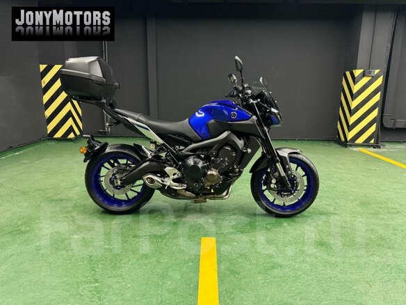 2017 Yamaha MT-09 (FZ-09), синий, 875000 рублей