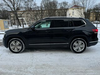 2018 Volkswagen Teramont I, чёрный, 3200000 рублей, вид 5