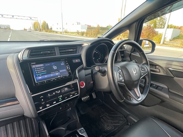 2017 Honda Fit III Рестайлинг, чёрный, 1200000 рублей - вид 8
